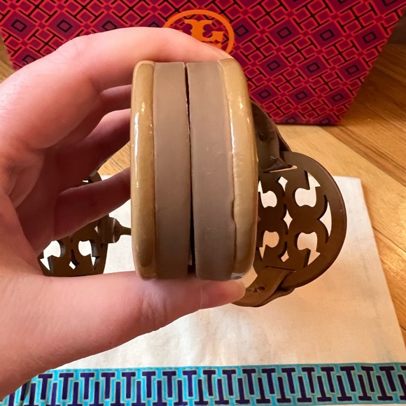 Tory Burch Tan Patent Leather Miller Sandals - Picture 9 of 13